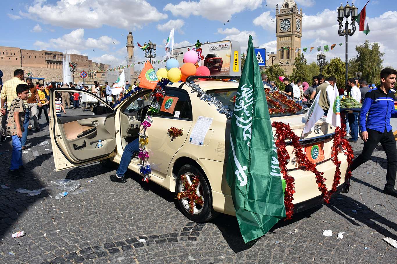 Erbil'de on binlerin katılımıyla mevlit etkinliği düzenlendi